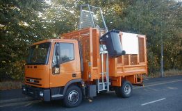Refuse Tipping Body with Bin Lift