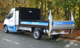 3.5t Steel tipping body with tail lift